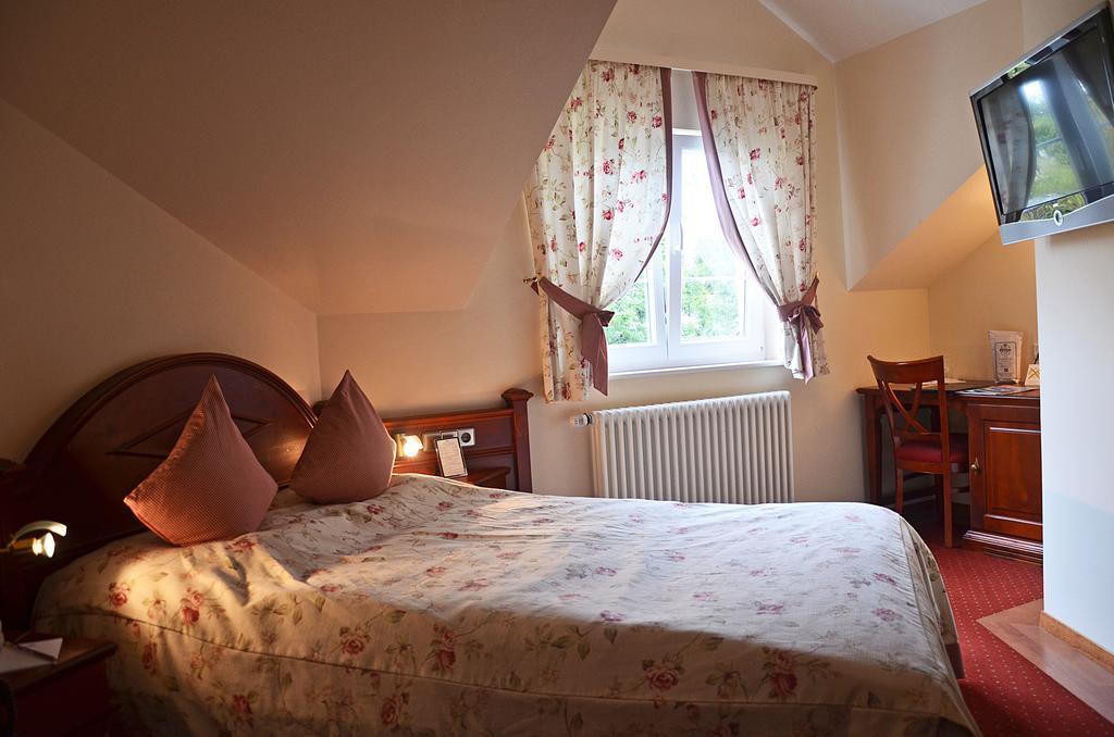 Hotel Muehle Binzen Quarto foto